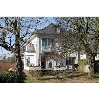 Schöne Villa in exponierter Lage von Vallendar mit unverbaubarem Rheinblick